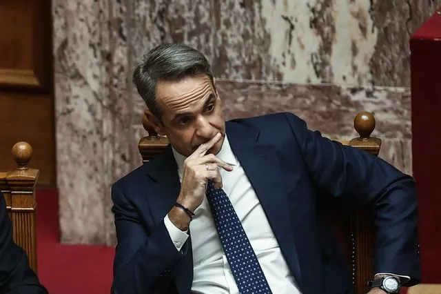 Τι έγινε σήμερα; – Ο «άριστος» πρωθυπουργός μας Κ.Μητσοτάκης παραδέχτηκε ότι έχει κάνει και αυτός ρουσφέτια!