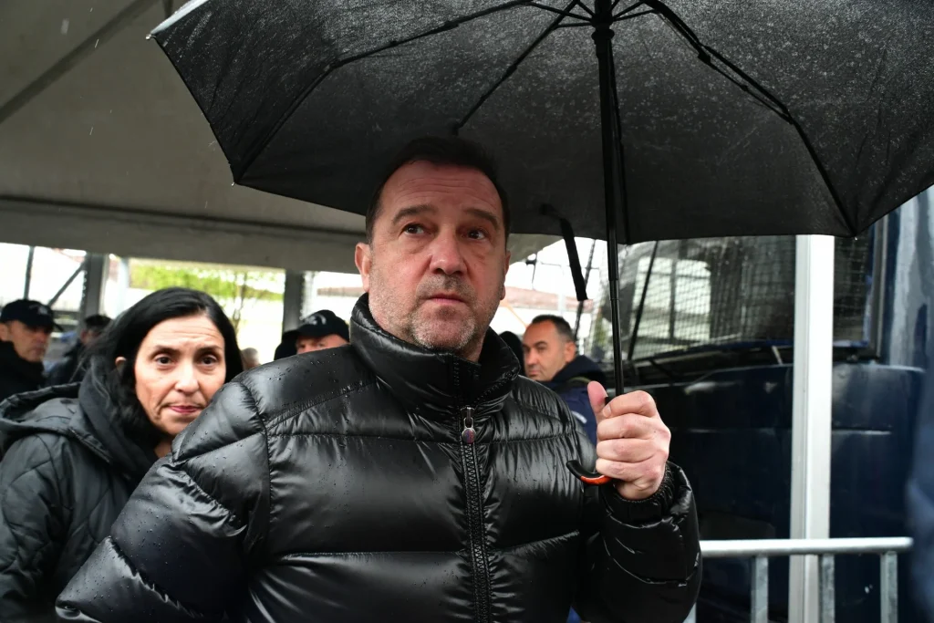 Ν.Πλακιάς: «Ο πραγματογνώμονάς σας έχει στα χέρια του τα βίντεο τρία χρόνια τώρα – Γιατί δεν τα δώσατε;»