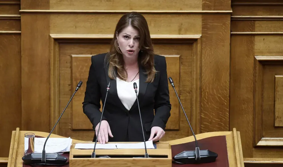 Υπό το βάρος της απάτης του ΟΠΕΚΕΠΕ και άλλη βουλευτής της ΝΔ ανακοίνωσε ότι δεν θα κατέβει στις εκλογές