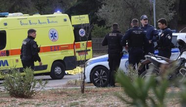 Άνδρας βρέθηκε νεκρός σε χαντάκι στην Παιανία: Είχε ταινία ταιράπ δεμένη γύρω από τον λαιμό του