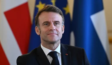 Το Ιράν απελευθέρωσε δύο Γάλλους που κρατούνταν επί τρία χρόνια με την κατηγορία της κατασκοπείας