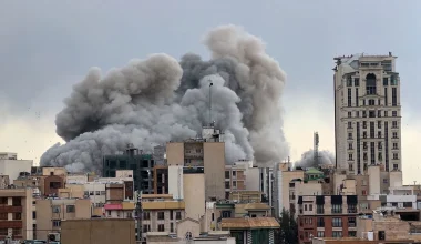 Axios: «Έχει γίνει πρόοδος στις συνομιλίες ΗΠΑ και Ιράν, αλλά απέχουμε πολύ από συμφωνία»