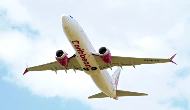 Μωρό κινδυνεύει να αλλάξει υπηκοότητα επειδή γεννήθηκε εν πτήσει!