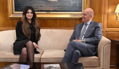 Ο Νίκος Δένδιας συναντήθηκε με την Κ.Γκιλφόιλ: «Την ευχαριστώ βαθιά όπως και τον Πιτ Χέγκσεθ» (φωτο)