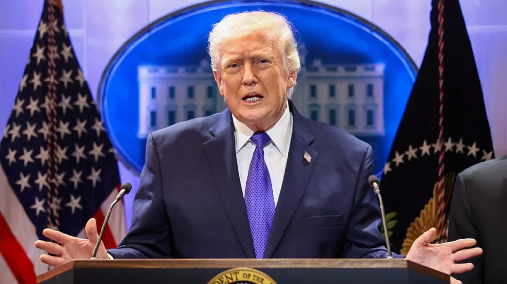 Axios: O N.Tραμπ θα αναβάλει το τελεσίγραφο για το Ιράν αν δει πρόοδο στην επίτευξη μίας πιθανής συμφωνίας