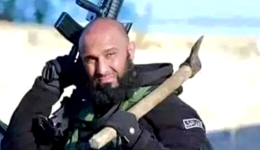 Ο «Ιρακινός Ράμπο» Αμπού Αζραέλ έφτασε στην Τεχεράνη (βίντεο)