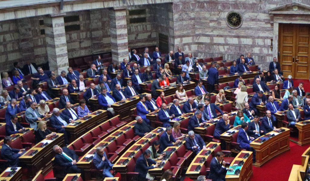 «Καζάνι» που «βράζει» η ΚΟ της ΝΔ: Οι βουλευτές έχουν εξοργιστεί με τους χειρισμούς του Κ.Μητσοτάκη