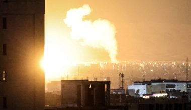 Πρόεδρος Βουλής του Ιράν: «Η εκεχειρία έχει παραβιαστεί,»