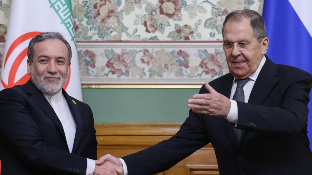 Τηλεφωνική επικοινωνία Ιρανού ΥΠΕΞ με τον Ρώσο ομόλογό του: Τι συζήτησαν