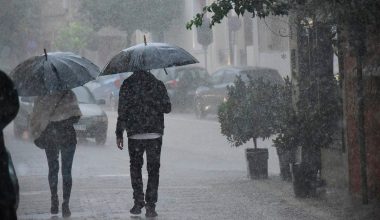 Καιρός: Μικρή πτώση της θερμοκρασίας τη Μεγάλη Παρασκευή – Πού θα σημειωθούν βροχές