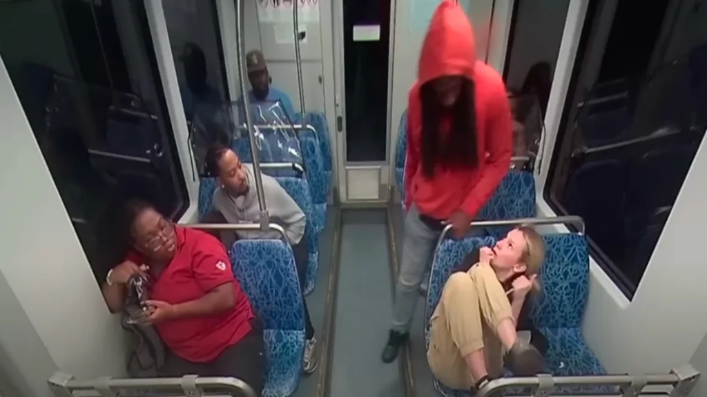 Σκότωσε 23χρονη Ουκρανή σε τρένο – Κρίθηκε ακατάλληλος να δικαστεί γιατί είναι σχιζοφρενής – Εκκρεμεί η υπόθεση