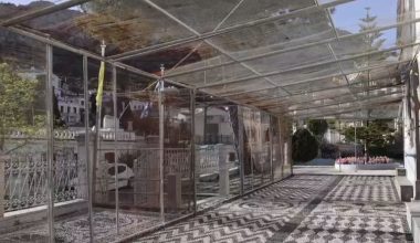 Εικόνες Ουκρανίας στη Χίο: Τοποθετήθηκαν συρματοπλέγματα… εξαιτίας του πασχαλινού «ρουκετοπόλεμου» (βίντεο)