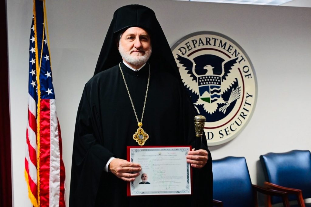 Το μήνυμα του Αρχιεπισκόπου Aμερικής Ελπιδοφόρου για το Πάσχα: «Όλα συγχωρούνται στην Ανάσταση»