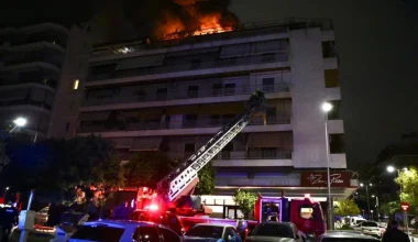 Νέα Σμύρνη: Ένας νεκρός από τη φωτιά στο διαμέρισμα επί της οδού Βιζυηνού (upd)