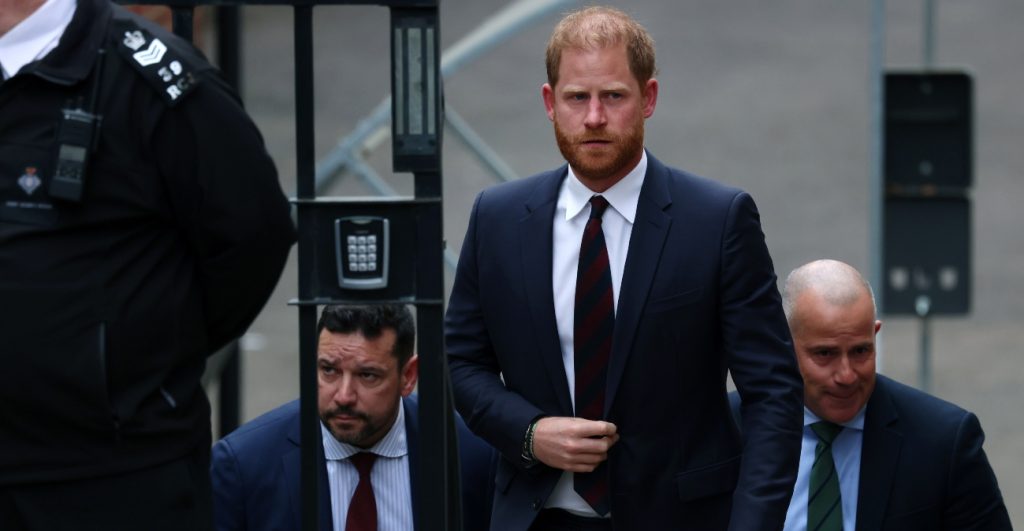 «Καμπάνα» στον πρίγκιπα Χάρι από τον φιλανθρωπικό οργανισμό που… ίδρυσε ο ίδιος – Ο λόγος