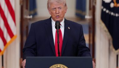 Ν.Τραμπ: «Δεν έχει καμία διαφορά είτε κλειστεί είτε όχι συμφωνία με το Ιράν»