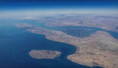 Βίντεο: Η κατάσταση στα Στενά του Ορμούζ μετά το αδιέξοδο στις ειρηνευτικές συνομιλίες ΗΠΑ – Ιράν