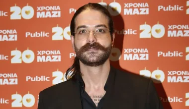 Α.Μουγκοπέτρος: Δεν τα παρατάει – Δείτε τον να παίζει ξανά κλαρίνο ένα χρόνο μετά τον ακρωτηριασμό του (βίντεο)