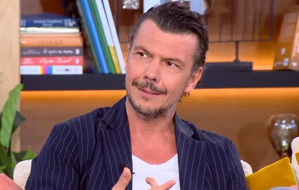 Ι.Παπαζήσης: «Ισως ήρθε η ώρα να αφήσουμε πίσω μας το έθιμο με τα αρνάκια» – Η ανάρτησή του για «Καλό Πάσχα»