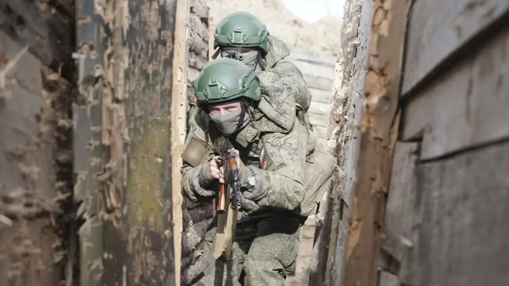 Παρά την εκεχειρία οι Ουκρανοί δημοσιοποίησαν βίντεο με την εξόντωση Ρώσου στρατιώτη (σκληρές εικόνες)