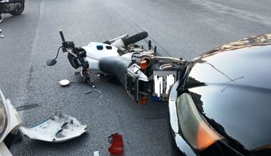 Τραγικό τροχαίο στο Βόλο ανήμερα της Κυριακής του Πάσχα: Σκοτώθηκε 23χρονος οδηγός μηχανής