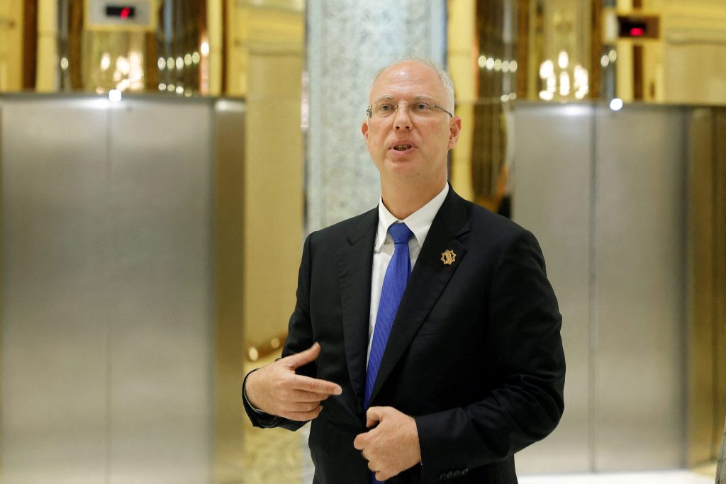 Κ.Ντμίτριεφ: «Το αποτέλεσμα των εκλογών στην Ουγγαρία θα επιταχύνει την κατάρρευση της ΕΕ»