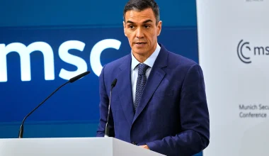 Π.Σάντσεθ: «Η ΕΕ αναμένει από την Κίνα να συμβάλει στη μείωση του εμπορικού ελλείμματος»