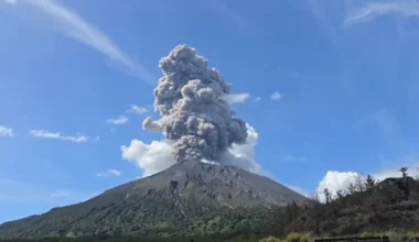 Ιαπωνία: «Έτοιμο» να εκραγεί το ηφαίστειο Σακουρατζίμα (βίντεο)