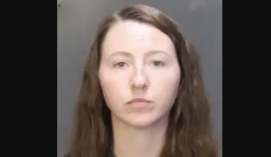 Σάλος στις ΗΠΑ: Δασκάλα αποκάλυψε πως είχε σεξουαλικές επαφές με ανήλικο μαθητή της και φίλο του!