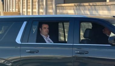 Μυστηριώδεις συναντήσεις: Τι γυρεύει ο Κ.Πιερακκάκης  στη σκοτεινή Λέσχη Μπίλντερμπεργκ;