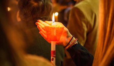 Δείτε τι μπορείτε να κάνετε τις λαμπάδες μετά την Ανάσταση