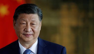 Σι Τζινπίνγκ: Παρουσίασε τέσσερις προτάσεις για την επίτευξη της ειρήνης στη Μέση Ανατολή