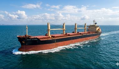 Κάνουν πίσω οι ΗΠΑ στον ναυτικό αποκλεισμό του Ιράν: Αυξήθηκαν  τα πλοία που διέσχισαν τα Στενά του Ορμούζ