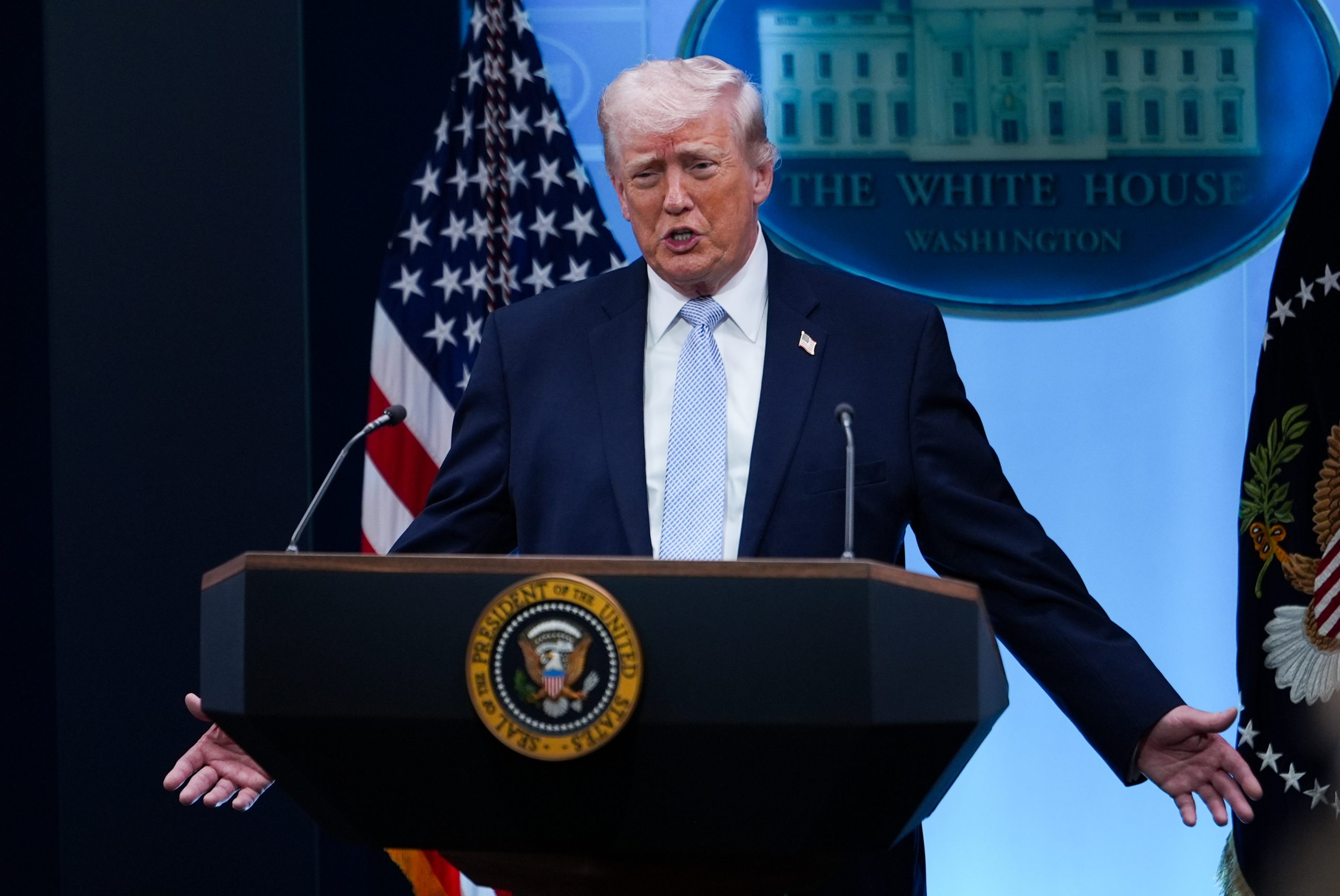 Ν.Τραμπ: «Η Βρετανία αρνείται να αξιοποιήσει το πετρέλαιο της Βόρειας Θάλασσας – Τραγικό»