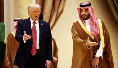 WSJ: Η Σαουδική Αραβία αντιτίθεται στις ΗΠΑ – Εκνευρισμός για τα Στενά του Ορμούζ – Τι ζητά από την Ουάσινγκτον