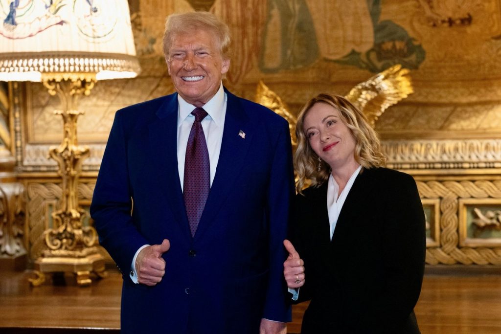 «Πυρά» Ν.Τραμπ κατά Τ.Μελόνι: «Είμαι σοκαρισμένος – Νόμιζα ότι είχε θάρρος»