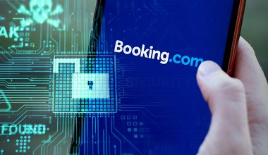 Μεγάλη διαρροή από τη Booking: Χάκερς τους πήραν ονόματα, στοιχεία κρατήσεων, e-mails & τηλέφωνα χιλιάδων πελατών!
