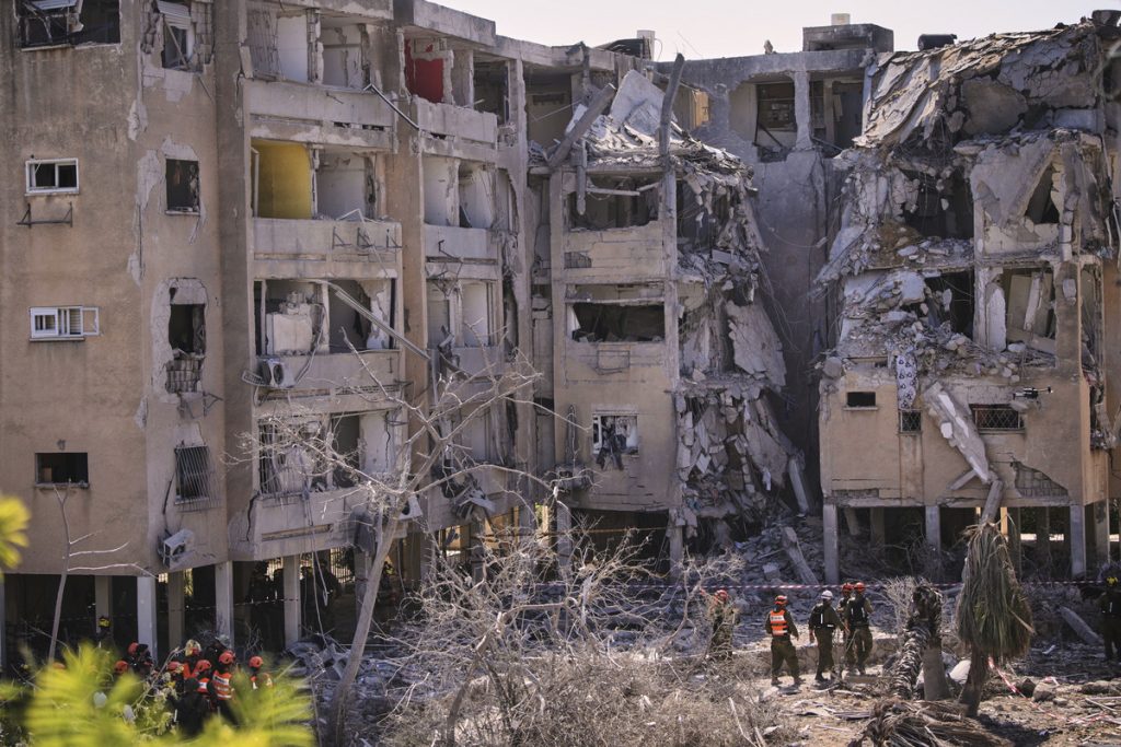 Τεράστιο το κόστος των καταστροφών που υπέστη το Ιράν: Το σχέδιό του για να τα πληρώσουν όλα οι αραβικές χώρες