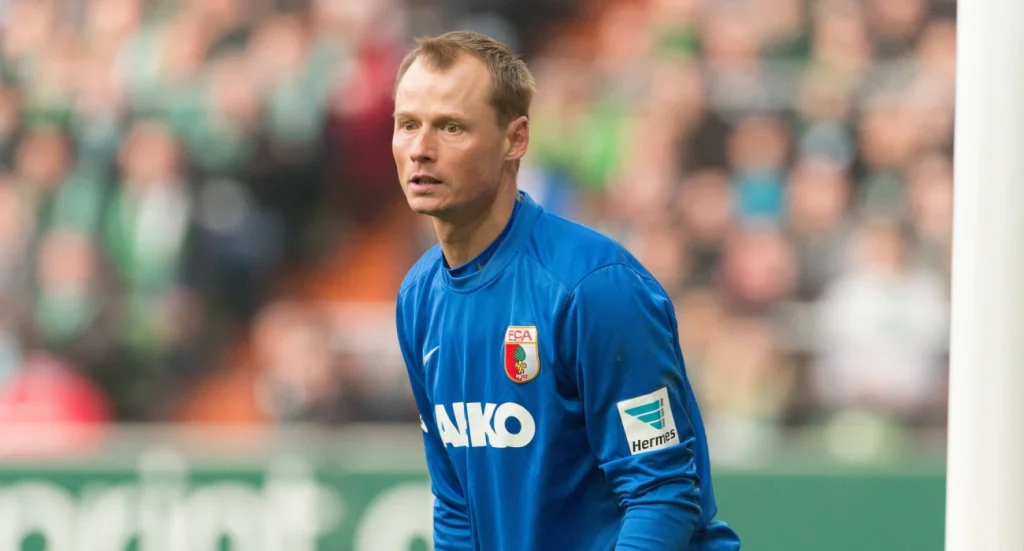 Νεκρός ο βετεράνος τερματοφύλακας Αλεξάντερ Μάνινγκερ: Παρασύρθηκε με το αμάξι του από τρένο