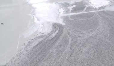 Πού οφείλεται τελικά η διαρροή υγροποιημένου «τσιμέντου» στην Κυψέλη: Τι λέει το «Ελληνικό Μετρό»