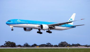 Η KLM ακυρώνει 160 πτήσεις τον επόμενο μήνα λόγω της αύξησης του κόστους των καυσίμων