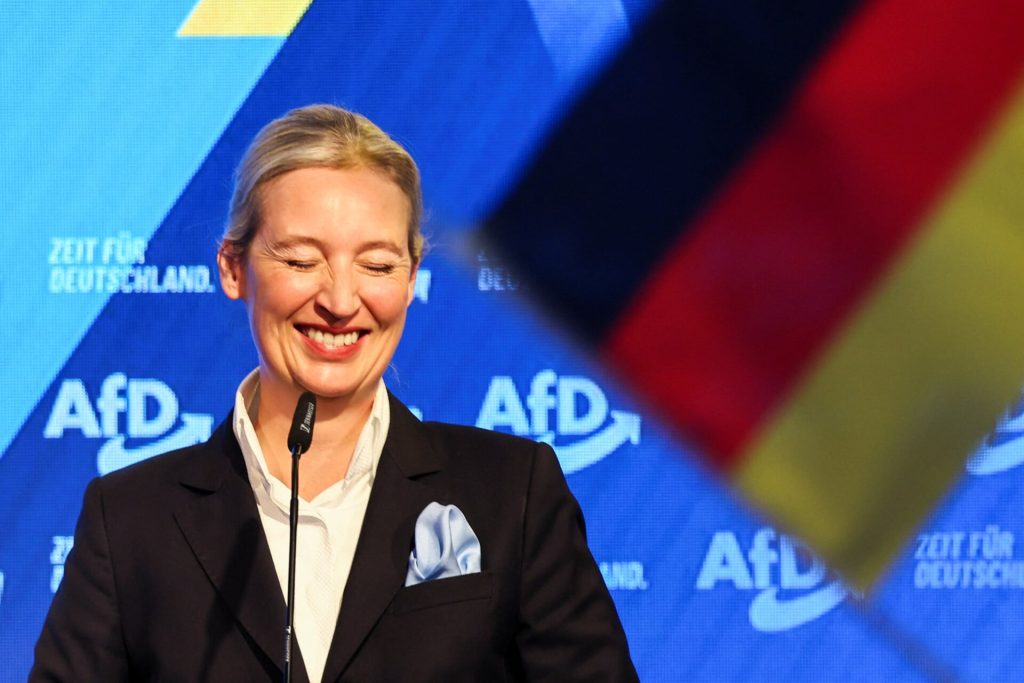 Το  AfD εκτοξεύεται στο 27% στη Γερμανία – Προηγείται του  CDU κατά 4 μονάδες