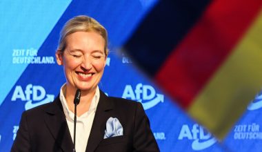 Το  AfD εκτοξεύεται στο 27% στη Γερμανία – Προηγείται του  CDU κατά 4 μονάδες