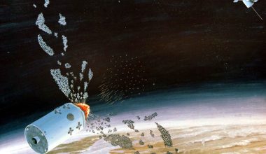 Η Ρωσία ετοιμάζει την εγκατάσταση αντιδορυφορικού όπλου σε τροχιά και ανησυχεί τις ΗΠΑ