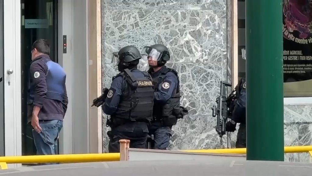 Βίντεο: Η «ληστεία του αιώνα» σε τράπεζα της Νάπολι