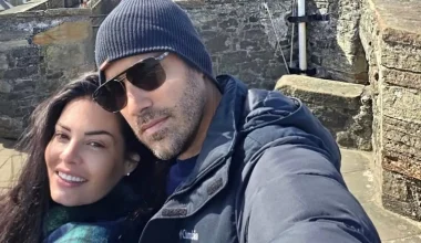 Στη Σκωτία η Μαρία Κορινθίου: Πόζαρε αγκαλιά με τον σύντροφό της (φωτο)