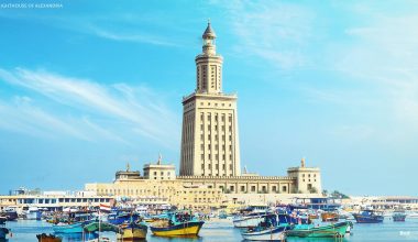 Αρχαιολόγοι ανέσυραν από τον βυθό της θάλασσας τεράστιους λίθους που ανήκαν στον Φάρο της Αλεξάνδρειας