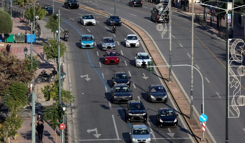 Νέος ΚΟΚ: Οι οδηγοί που κινδυνεύουν με πρόστιμο 4.000 ευρώ και αφαίρεση διπλώματος για 8 χρόνια!