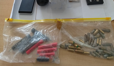 Άφαντος ο δράστης από την Ηλεία μετά τον εντοπισμό όπλων και εκρηκτικών στο σπίτι του (φωτο)