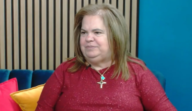 Έφη Θώδη: «Ήμουν πολύ όμορφη και κούκλα με ερωτευόντουσαν όλοι – Με φλερτάρουν μέσα από τα social» (βίντεο)